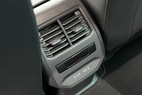 LY25UJH CUPRA Formentor 1.5 eTSI 150 V2 5dr DSG Thumbnail #38