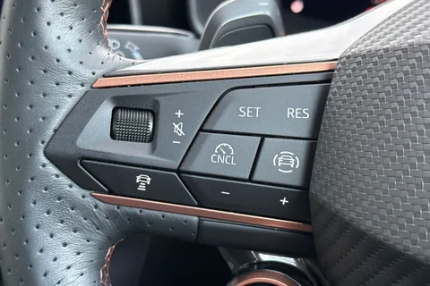 LY25UJH CUPRA Formentor 1.5 eTSI 150 V2 5dr DSG Thumbnail #43