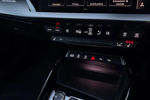 KS75BWE Audi A3 (A7) 2.5 TFSI Carbon Black Sportback 5dr Petrol S Tronic quattro Euro 6 (s/s) (400 ps) Thumbnail #47