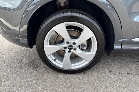 DC25OLA Audi Q5 SUV S line TDI quattro 204 PS S tronic Thumbnail #11