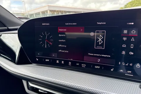 DC25OLA Audi Q5 SUV S line TDI quattro 204 PS S tronic Thumbnail #30