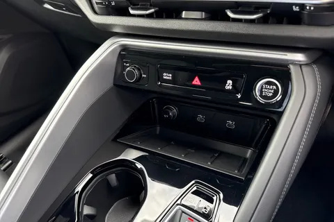 DC25OLA Audi Q5 SUV S line TDI quattro 204 PS S tronic Thumbnail #53