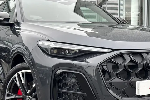 PY25HKA Audi Q5 2.0 TFSI Quattro Edition 1 5dr S Tronic Thumbnail #10