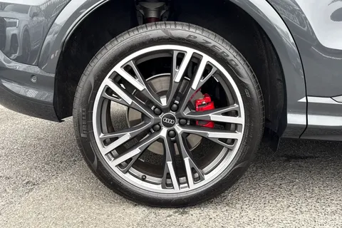 PY25HKA Audi Q5 2.0 TFSI Quattro Edition 1 5dr S Tronic Thumbnail #13