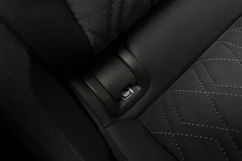 PY25HKA Audi Q5 2.0 TFSI Quattro Edition 1 5dr S Tronic Thumbnail #41