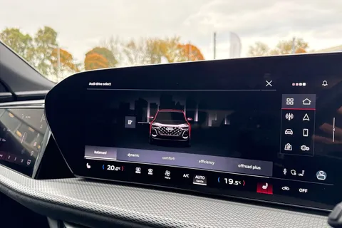 PY25HKA Audi Q5 2.0 TFSI Quattro Edition 1 5dr S Tronic Thumbnail #60