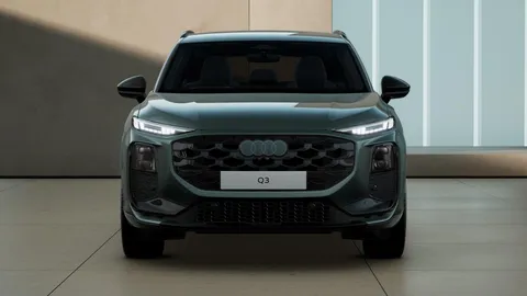  Audi Q3 1.5 TFSI Edition 1 S Tronic Euro 6 (s/s) 5dr Thumbnail #5