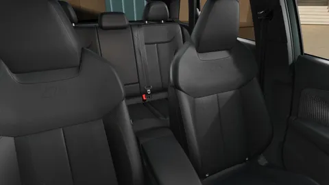  Audi Q3 1.5 TFSI S line S Tronic Euro 6 (s/s) 5dr Thumbnail #10