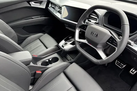 DG75XRK Audi Q4 125kW 35 55kWh Black Edition 5dr Auto Thumbnail #13