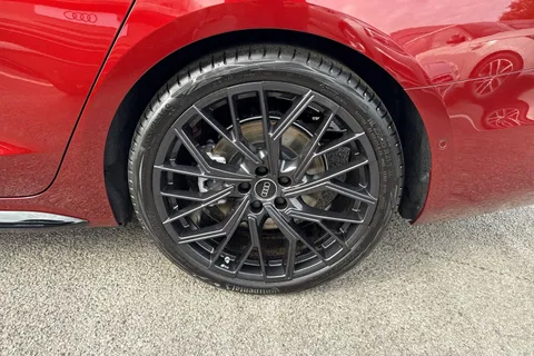 DE75ZND Audi A6 Saloon Launch Edition TDI quattro 204 PS S tronic Thumbnail #14