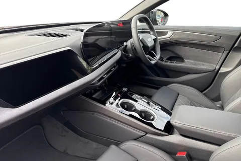 DE75ZND Audi A6 Saloon Launch Edition TDI quattro 204 PS S tronic Thumbnail #16