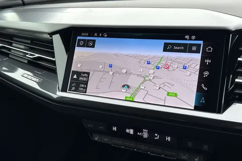 DG75XRK Audi Q4 125kW 35 55kWh Black Edition 5dr Auto Thumbnail #16