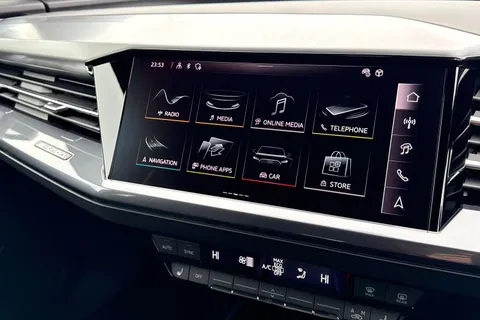 DG75XRK Audi Q4 125kW 35 55kWh Black Edition 5dr Auto Thumbnail #33