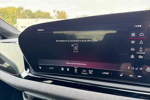 DE75ZND Audi A6 Saloon Launch Edition TDI quattro 204 PS S tronic Thumbnail #35