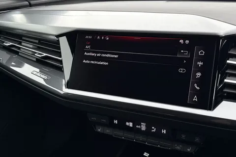 DG75XRK Audi Q4 125kW 35 55kWh Black Edition 5dr Auto Thumbnail #43