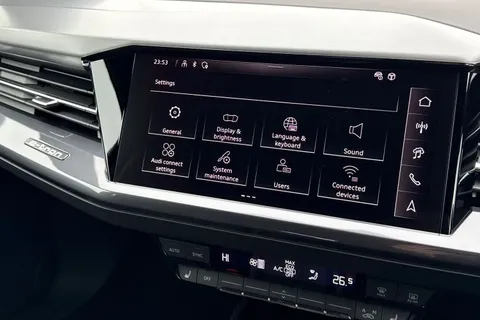 DG75XRK Audi Q4 125kW 35 55kWh Black Edition 5dr Auto Thumbnail #49