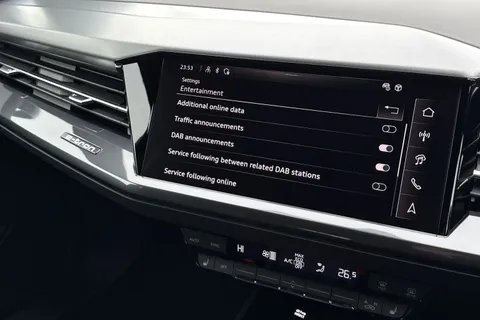 DG75XRK Audi Q4 125kW 35 55kWh Black Edition 5dr Auto Thumbnail #53