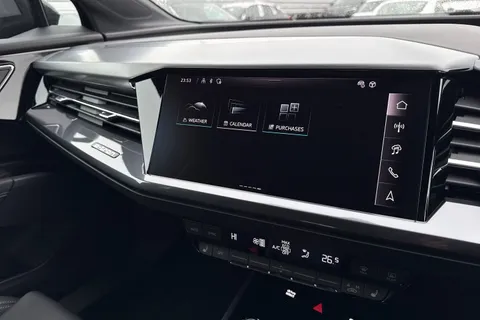 DG75XRK Audi Q4 125kW 35 55kWh Black Edition 5dr Auto Thumbnail #54