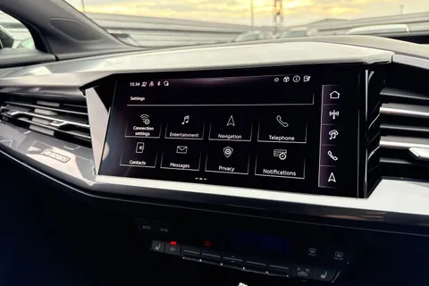 DA75EBN Audi Q4 e-tron Q4  Black Edition 35 e-tron  125,00 kW Thumbnail #52