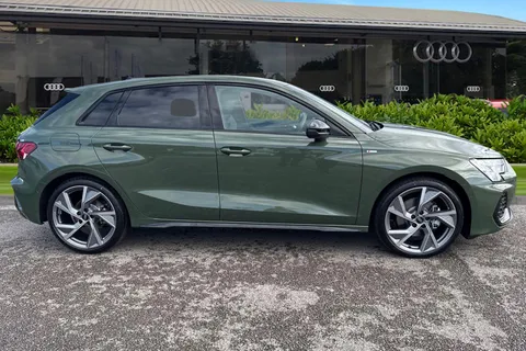 DK75URX Audi A3 2.0 TDI 150 Black Edition 5dr S Tronic Thumbnail #3