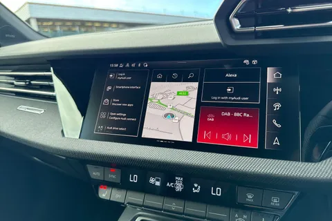 DK75URX Audi A3 2.0 TDI 150 Black Edition 5dr S Tronic Thumbnail #31