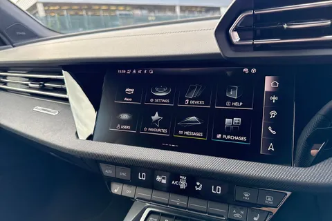 DK75URX Audi A3 2.0 TDI 150 Black Edition 5dr S Tronic Thumbnail #48