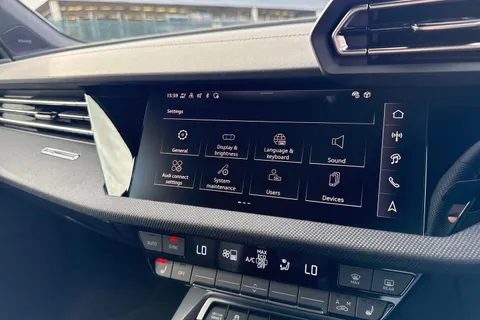 DK75URX Audi A3 2.0 TDI 150 Black Edition 5dr S Tronic Thumbnail #49