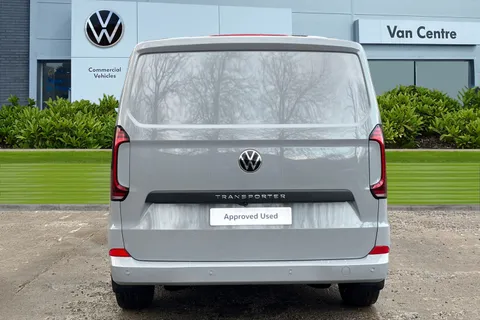 PF75AWJ Volkswagen Transporter 2.0 TDI 110 Commerce Pro Van Thumbnail #4