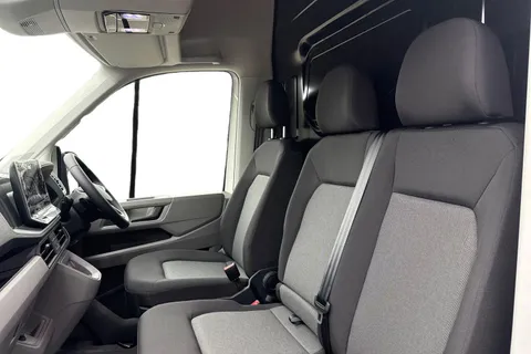 PJ75VBP Volkswagen Crafter CR35 Panel van Commerce LWB 140 PS 2.0 TDI 8sp Automatic FWD Thumbnail #15