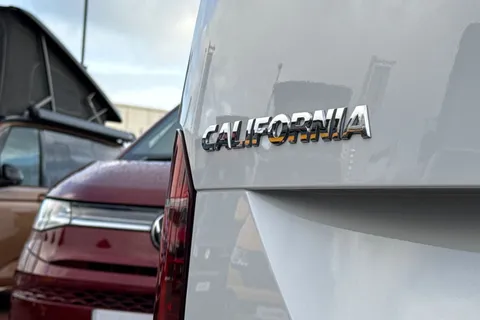 35 of 63 for Volkswagen California 2.0 TDI Ocean 4dr DSG Sport Pack