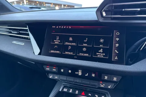 DC25XFY Audi A3 Black Edition 35 TFSI  150 PS S tronic Thumbnail #39