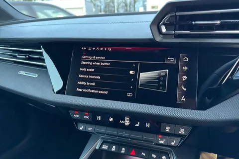 DC25XFY Audi A3 Black Edition 35 TFSI  150 PS S tronic Thumbnail #43