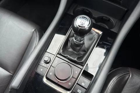 LS21YBL Mazda Mazda3 2.0 e-SKYACTIV-X MHEV GT Sport Tech Euro 6 (s/s) 5dr Thumbnail #19