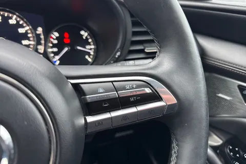 LS21YBL Mazda Mazda3 2.0 e-SKYACTIV-X MHEV GT Sport Tech Euro 6 (s/s) 5dr Thumbnail #28