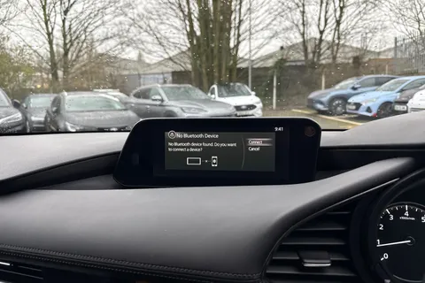 LS21YBL Mazda Mazda3 2.0 e-SKYACTIV-X MHEV GT Sport Tech Euro 6 (s/s) 5dr Thumbnail #32