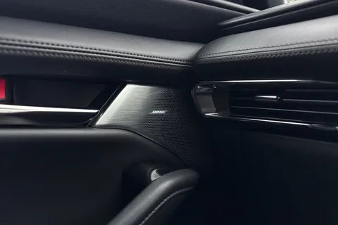 LS21YBL Mazda Mazda3 2.0 e-SKYACTIV-X MHEV GT Sport Tech Euro 6 (s/s) 5dr Thumbnail #35