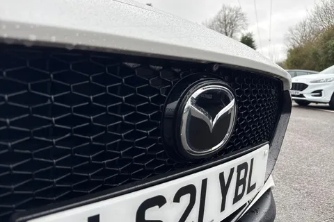 LS21YBL Mazda Mazda3 2.0 e-SKYACTIV-X MHEV GT Sport Tech Euro 6 (s/s) 5dr Thumbnail #42