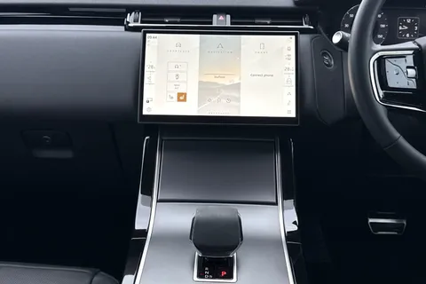 14 of 45 for Land Rover Range Rover Velar 2.0 D200 Dynamic SE 5dr