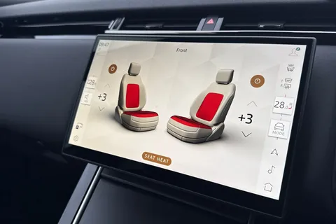 37 of 45 for Land Rover Range Rover Velar 2.0 D200 Dynamic SE 5dr