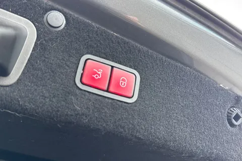 KO67BXM Mercedes-Benz S Class 2.9 S350Ld AMG Line (Premium) G-Tronic+ Euro 6 (s/s) 4dr Thumbnail #32