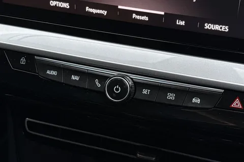 NU72YLG Vauxhall Mokka 1.2 Turbo Ultimate Auto Euro 6 (s/s) 5dr Thumbnail #44