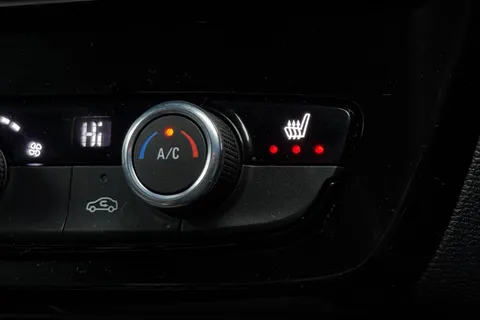 NU72YLG Vauxhall Mokka 1.2 Turbo Ultimate Auto Euro 6 (s/s) 5dr Thumbnail #48