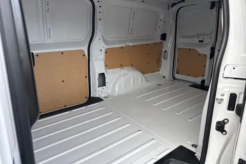 FD74WUK PEUGEOT Expert 1.5 BlueHDi Professional Long Panel Van Long Euro 6 (s/s) 6dr Thumbnail #19