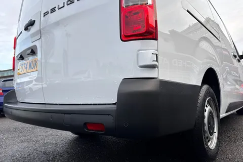 FD74WUK PEUGEOT Expert 1.5 BlueHDi Professional Long Panel Van Long Euro 6 (s/s) 6dr Thumbnail #33
