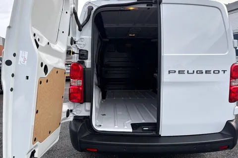 FD74WUK PEUGEOT Expert 1.5 BlueHDi Professional Long Panel Van Long Euro 6 (s/s) 6dr Thumbnail #34