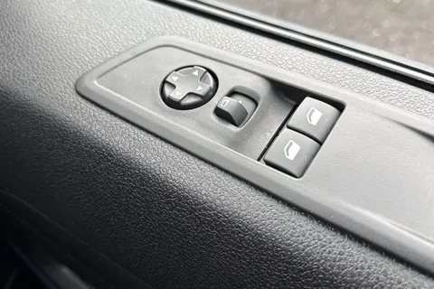 FD74WUK PEUGEOT Expert 1.5 BlueHDi Professional Long Panel Van Long Euro 6 (s/s) 6dr Thumbnail #36