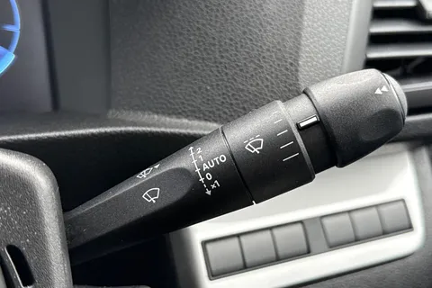 FD74WUK PEUGEOT Expert 1.5 BlueHDi Professional Long Panel Van Long Euro 6 (s/s) 6dr Thumbnail #40