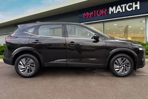 EF72XNT Nissan Qashqai 1.3 DIG-T MHEV Acenta Premium XTRON Euro 6 (s/s) 5dr Thumbnail #4