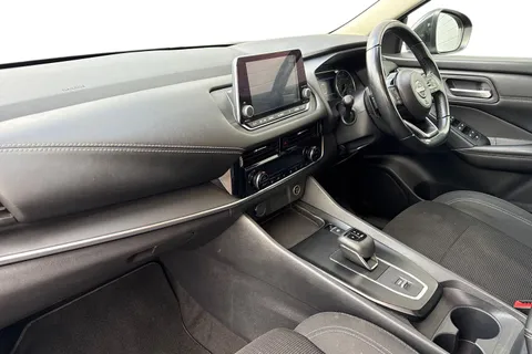 EF72XNT Nissan Qashqai 1.3 DIG-T MHEV Acenta Premium XTRON Euro 6 (s/s) 5dr Thumbnail #15