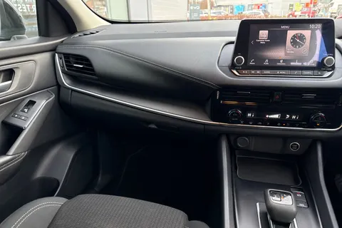 EF72XNT Nissan Qashqai 1.3 DIG-T MHEV Acenta Premium XTRON Euro 6 (s/s) 5dr Thumbnail #20